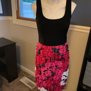 Black & pink & white sleeveless Dress size 4